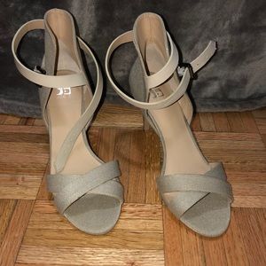 Joe’s taupe sandals